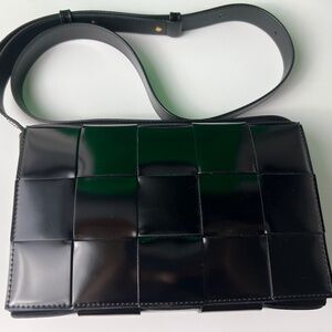 Bottega Veneta Cassette Handbag